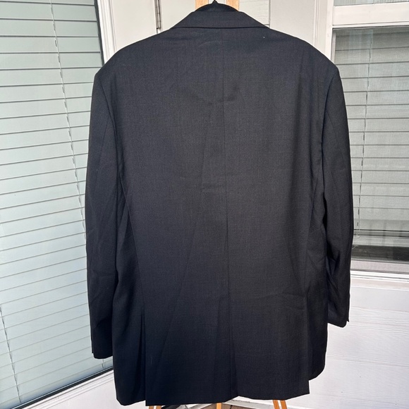 Caravelli 3 Button Blazer w/ Matching Vest - Picture 3 of 5